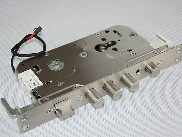 百色24小时上门开锁公司